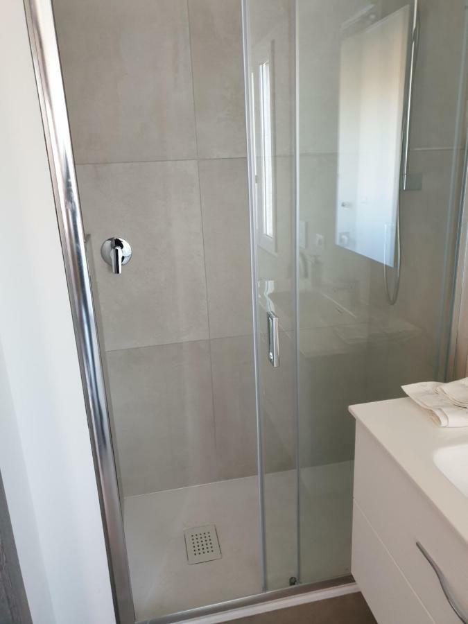 Sun Lake Apartments ديسينسانو ديل غاردا المظهر الخارجي الصورة