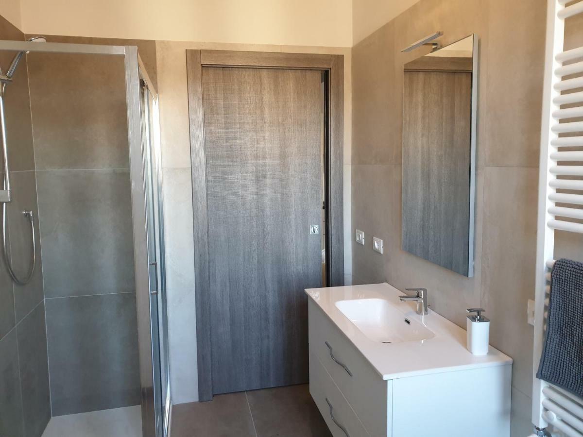 Sun Lake Apartments ديسينسانو ديل غاردا المظهر الخارجي الصورة