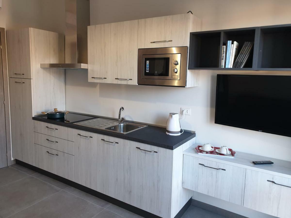 Sun Lake Apartments ديسينسانو ديل غاردا المظهر الخارجي الصورة