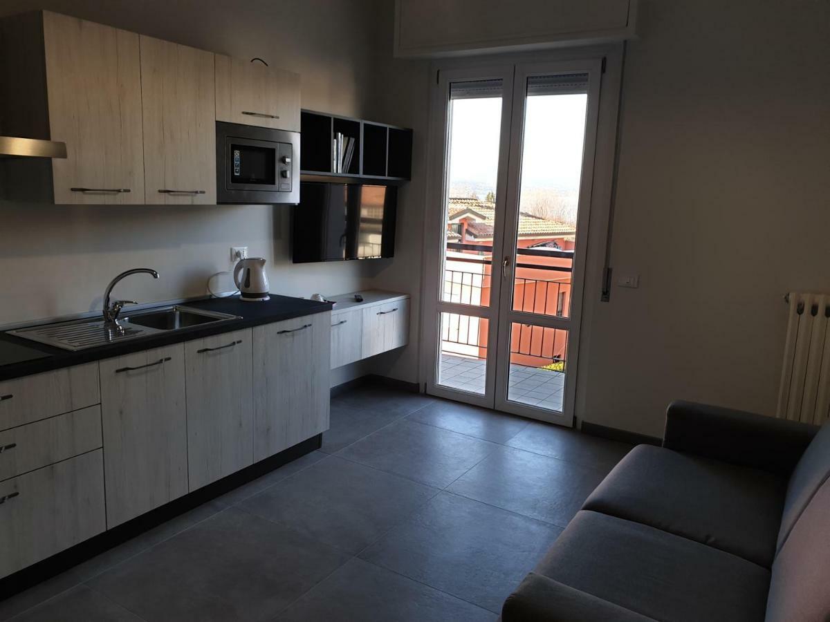 Sun Lake Apartments ديسينسانو ديل غاردا المظهر الخارجي الصورة
